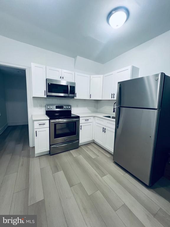 property at 133 S 61st St