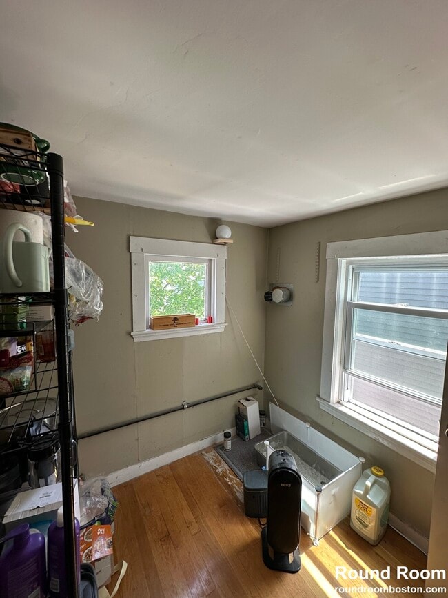 282 Summer St, Unit 3 in Somerville, MA - Foto de edificio - Building Photo