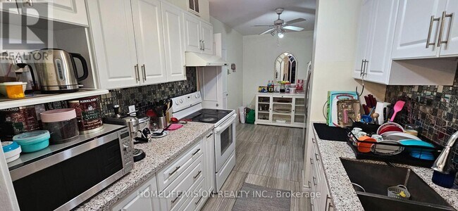 property at 25 Silver Springs Blvd