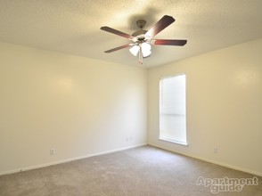 Sunset Apartments in San Angelo, TX - Building Photo - Building Photo