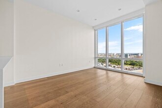 188 Brookline Ave, Unit 24F in Boston, MA - Building Photo - Building Photo