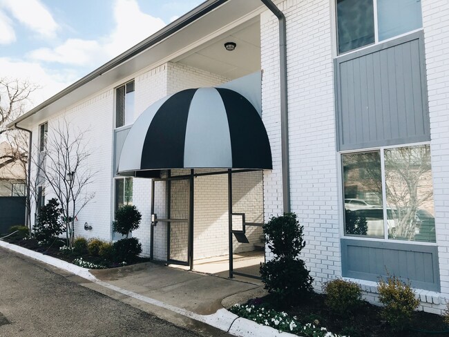 The Apollo at Bishop Ridge in Dallas, TX - Building Photo - Building Photo