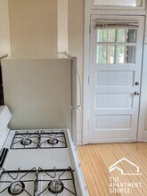 5047 N Damen Ave, Unit 3W in Chicago, IL - Building Photo - Building Photo