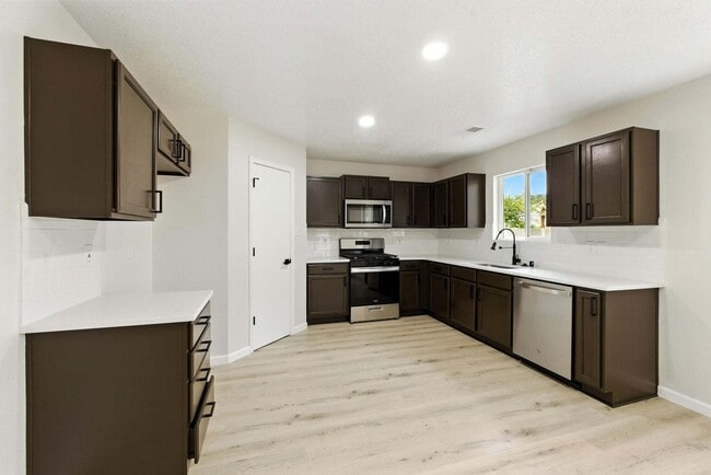 528 Talladega St SE in Albuquerque, NM - Building Photo - Building Photo