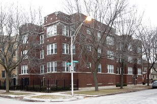 1472 E 69th St in Chicago, IL - Building Photo