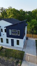 7807 Hanna St in Houston, TX - Building Photo - Building Photo