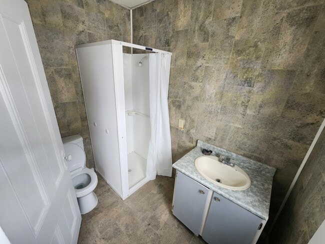 104 Duke St in Miramichi, NB - Building Photo - Building Photo