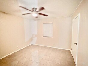 3616 Harvey Dr W, Unit 6 in McAllen, TX - Building Photo - Building Photo