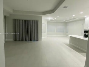 4624 Citrus Blossom Ct in Westlake, FL - Building Photo - Building Photo