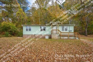 9066 Daisy Dallas Rd in Soddy Daisy, TN - Building Photo