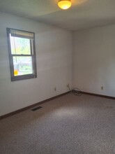 4816 Pershing Ave in Bartonville, IL - Building Photo - Building Photo