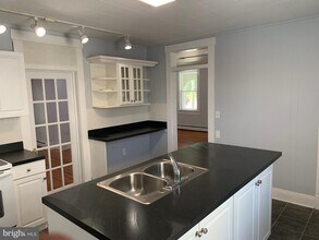 4421 Wilkens Ave in Baltimore, MD - Building Photo - Building Photo