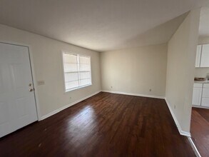 601 Englewood Dr in Greenville, SC - Building Photo - Building Photo