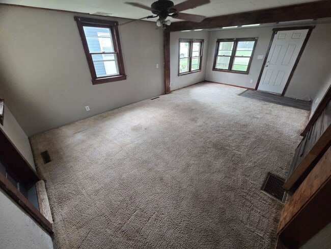property at 206 W 4th St
