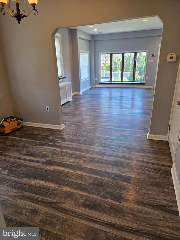 property at 1954 Kohl St