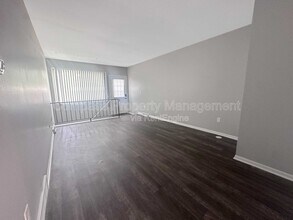 5886 Christie Ave SE in Kentwood, MI - Building Photo - Building Photo
