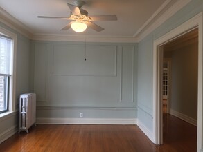 1128 W Pratt Blvd in Chicago, IL - Building Photo - Building Photo