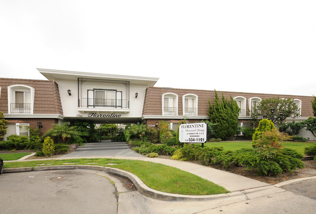 Florentine Apartments in Garden Grove, CA - Building Photo - Building Photo