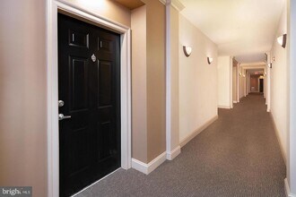 3009 Nicosh Cir in Falls Church, VA - Building Photo - Building Photo