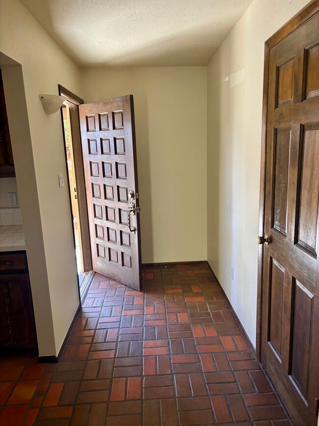 3089 Plaza Blanca in Santa Fe, NM - Foto de edificio - Building Photo