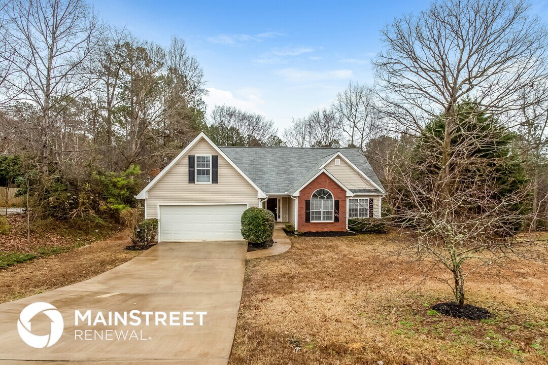 20 Saratoga Ct in Covington, GA - Building Photo