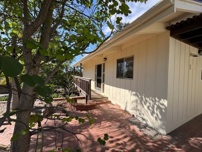 property at 3890 Pueblo Ave