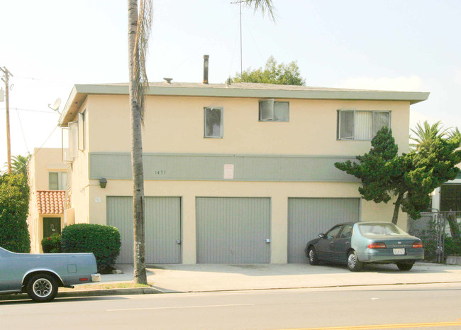 1451-1459 Redondo Ave in Long Beach, CA - Building Photo - Building Photo