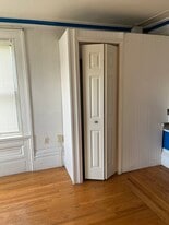 236 N Grand St in Cobleskill, NY - Building Photo