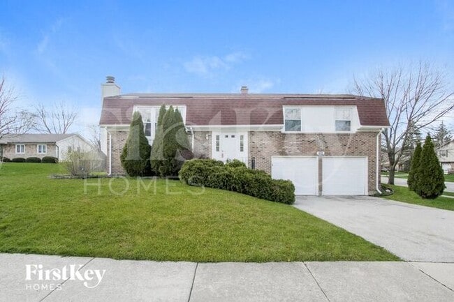property at 432 Ardglass Ct