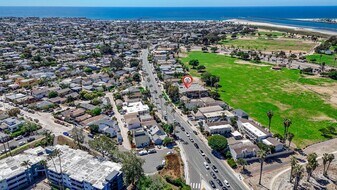 4650 W Point Loma Blvd in San Diego, CA - Building Photo