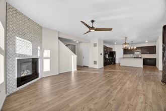 221 S Quantock St in Aurora, CO - Building Photo - Building Photo