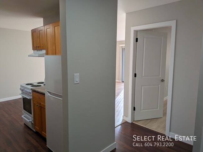 1755 No 9 Highway202 in Agassiz, BC - Building Photo - Building Photo