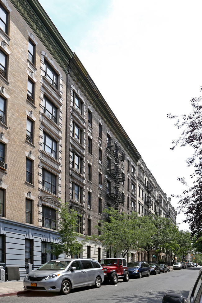 511 W 143rd St in New York, NY - Building Photo - Building Photo