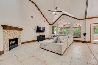 1929 Cartman Rd in Garland, TX - Building Photo - Building Photo