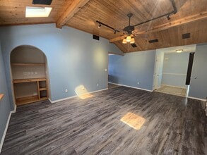 1548 Bosc Ct in Clovis, NM - Foto de edificio - Building Photo