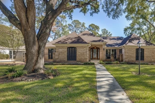 property at 3615 Fairvalley Dr