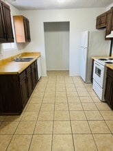 6015 Bedford Dr in Beaumont, TX - Building Photo - Building Photo