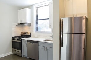 3923 N Keeler Ave, Unit 1 in Chicago, IL - Building Photo