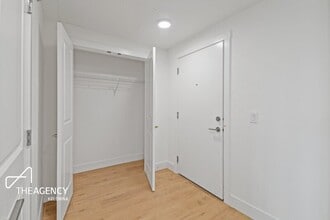 1036 Coronation Ave in Kelowna, BC - Building Photo - Building Photo