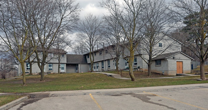 West Hill Estates in Guelph, ON - Building Photo - Building Photo