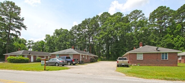 903 Central Dr