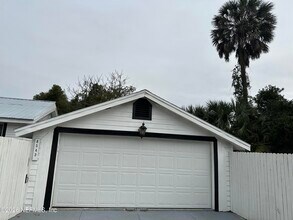 8543 Fort Caroline Rd in Jacksonville, FL - Building Photo - Building Photo