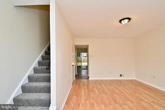 2165 Ferguson Pl in Herndon, VA - Building Photo - Building Photo