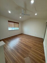 1314 Blue Oak Ct in Pinole, CA - Building Photo - Building Photo