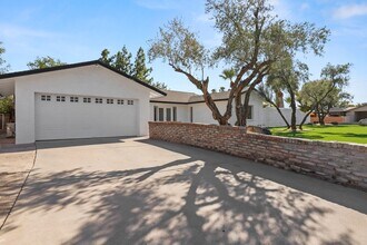 1203 E Carson Dr in Tempe, AZ - Building Photo - Building Photo