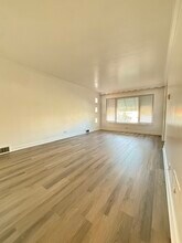 8542 S Winchester Ave in Chicago, IL - Building Photo - Building Photo