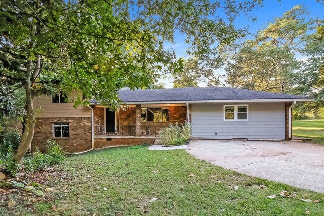 property at 1412 Idlewood Rd