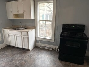 2151 S 16th St in Springfield, IL - Building Photo - Building Photo