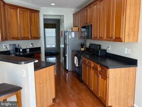 43265 Sunderleigh Square in Broadlands, VA - Building Photo - Building Photo