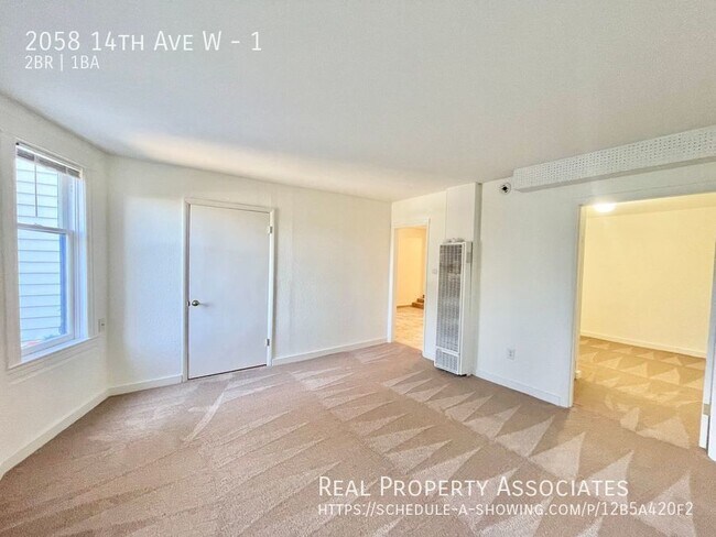 2058 14th Ave W-Unit -1 in Seattle, WA - Building Photo - Building Photo